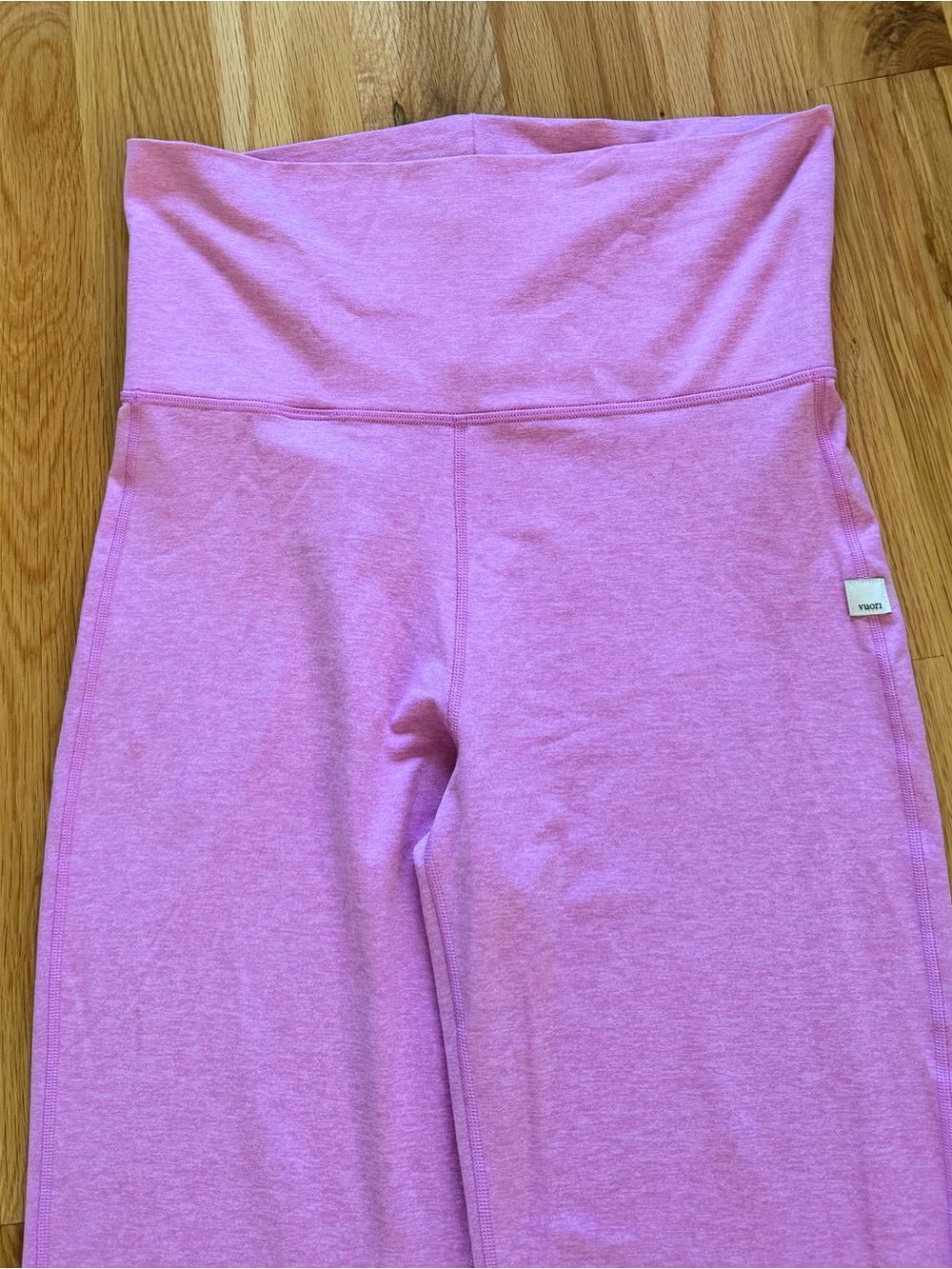 Vuori Women's Halo Foldover Pant Azalea Pink Heather Size Large - Picture 4 of 8
